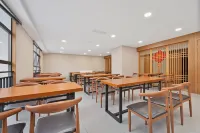 Longting Hotel
