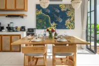 Casa Luma villa - 2BR Private Pool Villa with Rooftop,Jacuzzi & Rice Field View