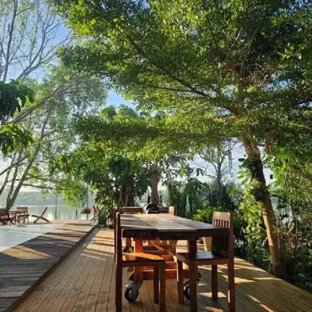 Amphawa Hideaway