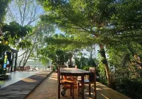 Amphawa Hideaway