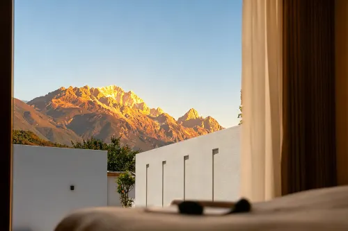 Yulong Mountain The Alpenglow Resort