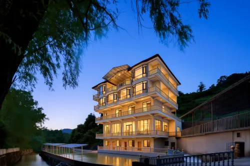 Kaiyang Nanjiang Tingshui Mountain Residence Homestay