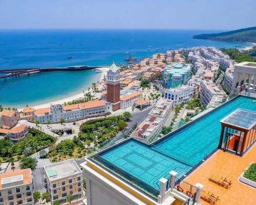 Pearl Vista Luxury Serviced Apartment Sea View & Fireworks View Hotels near An Thoi