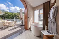 Mianzhu Wushishangshan Hotel - Hot Tub