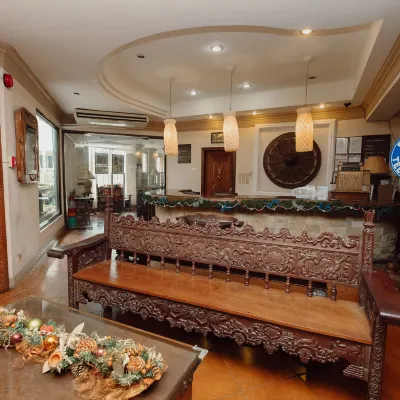 Crown Regency Residences - Cebu Hotels near Tops Lookout
