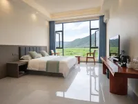 Caohai Jingyuan Homestay (Lugu Lake Walking Marriage Bridge) - Pysäköinti