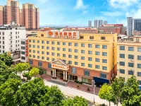 Vienna Hotel (Luoding Luocheng Branch) Hotel berhampiran Luoding Jiangbin Park