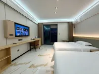 Jinxing Yunsu · High altitude Luxury Apartment (Quanzhou Jinjiang International Airport Branch) - parking