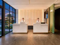 Duoyue Hotel (Zhengzhou Zhongmu Only Henan Store) - 주차장