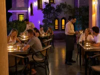 Tutankhamun Pyramids boutique - فطور