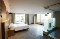 Rongkang Boutique Hotel (Leshan Zhanggong Bridge Gourmet Street) - ที่มีที่จอดรถ