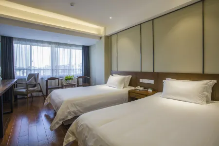 Yiyuan Hotel