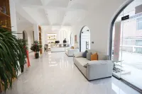 Taomanjia · Tangtang Homestay Hotels in Lushi