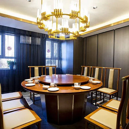 Dushanzi West Tour Impression Hotel