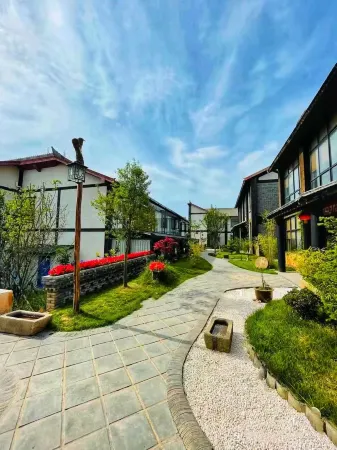 Fengxiang chanyuegu Inn Отели рядом с достопримечательностью «Qianyang Nanzhai Passenger Transport Terminal»