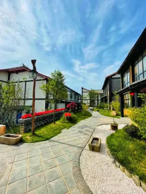 Fengxiang chanyuegu Inn Hotels in Qianyang