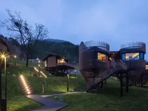 Trip.com Group Country Retreats (Shaanxi Foping)