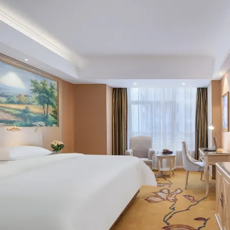 Vienna Hotel (Jiaxing Pinghu Branch) Hotels in Pinghu