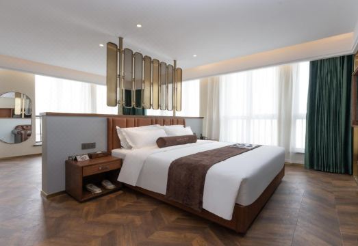 유사 가격대 호텔 위치