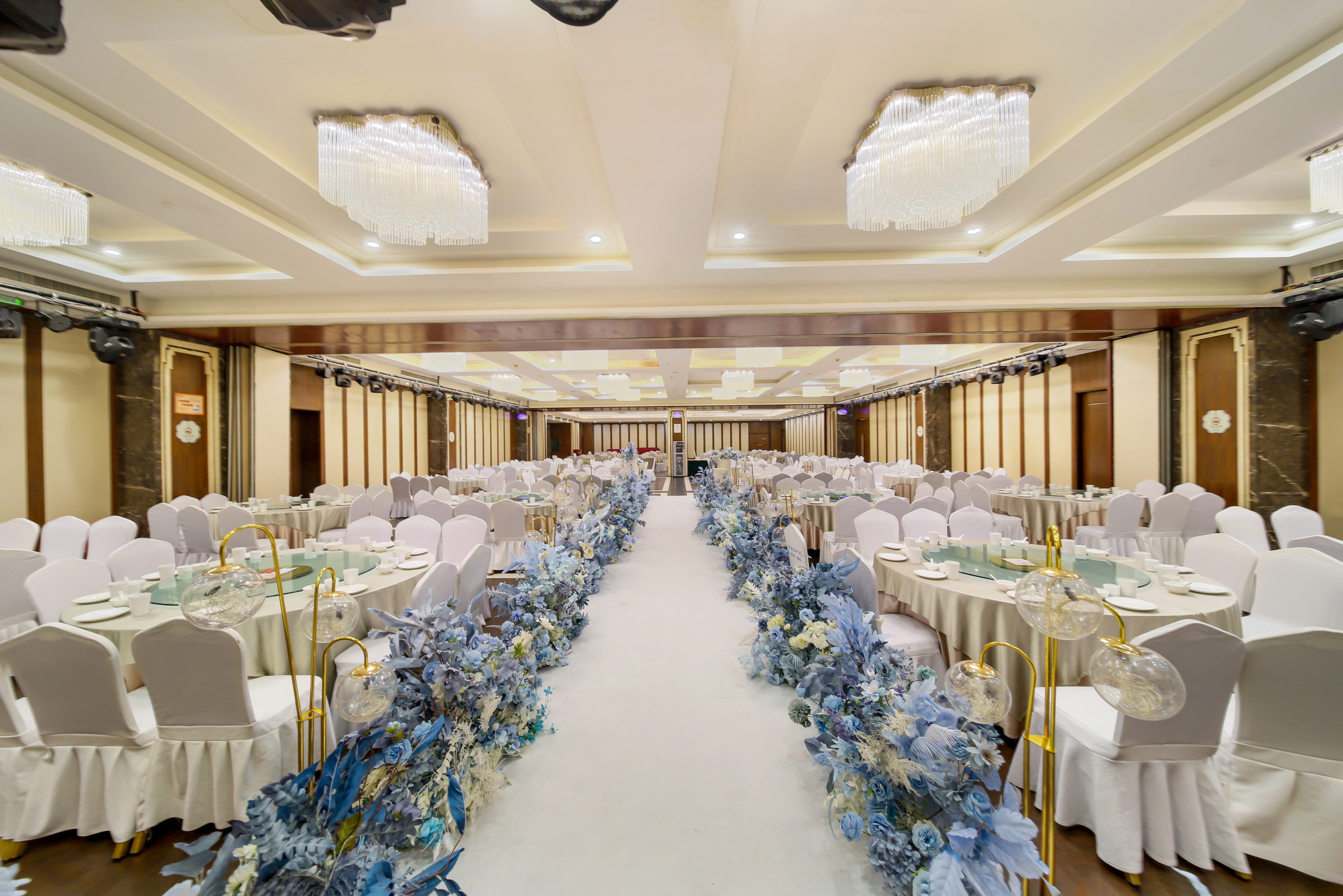 Chinese Rose Garden Hotel Over view