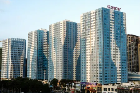 UFUN Hotel (Nanning Jiangnan Wanda Plaza Pingxi Night Market) Отели в г. Наньнин