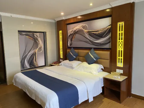 Lianjiang Feilisi Hotel