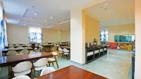 Canghai Yayuan Hotel - Bãi đậu xe
