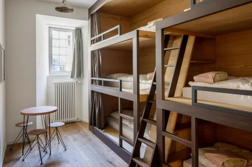 Jugendherberge Schloss Burgdorf - Hostel Hotels in Hasle