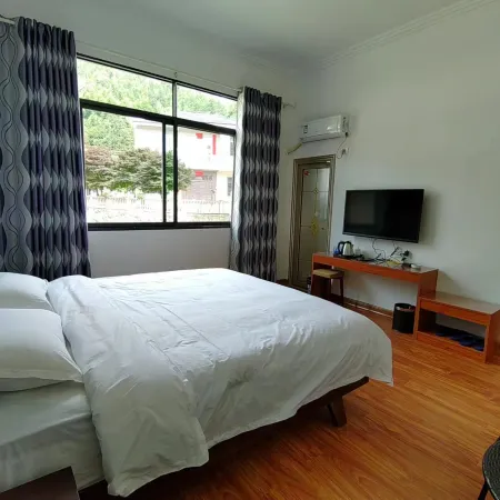 Xing'an Xunxigu Mountain Villa