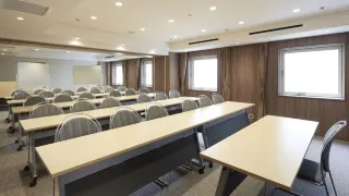 1mc3e12000bkv7s485E48 R 320 180 R5 D