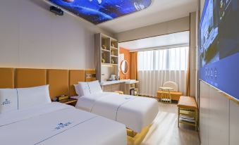 Dequan Hotel
