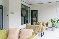 Fangcaoyu (Liuba Branch) - Kitchenette