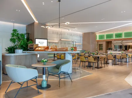 EVEN Hotel Shenzhen Guangming Cloud Park Отели рядом с достопримечательностью «Dadingling Shanlin Park»