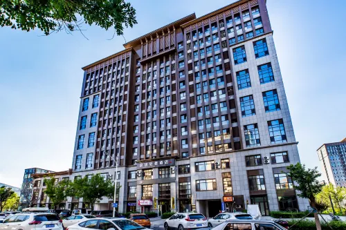 Shengyi Light Luxury Hotel (Chengde South Station Store) Hotels in Chengde