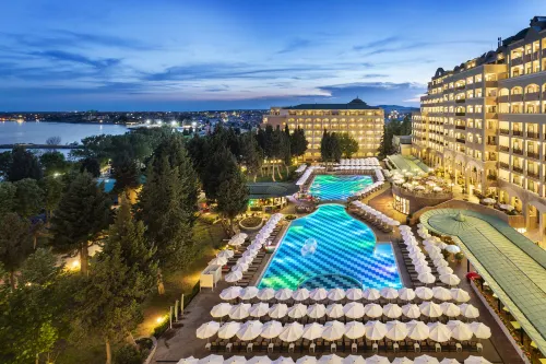 Sol Nessebar Palace Resort & Aquapark - All Inclusive