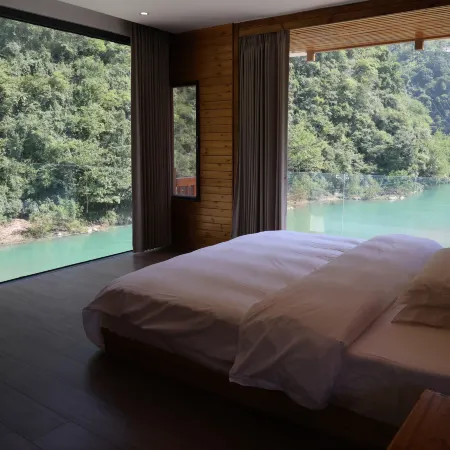 Honey Shiji Homestay (Shennongjia Branch)