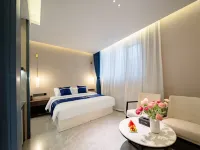Floral Hotel·Tai'an Shengjing Hotel(Dasong Everbright City Branch) Hotels in Dongping