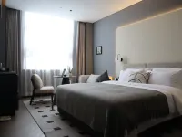 Guangzhou Shamian Island YATLAND Hotels near Fangcun Metro Station