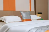 Yachen Hotel (Guangzhou Railway Station Sanyuanli Metro Station) - 3 stelle