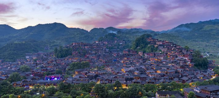 Tianhe Yixin·Qianyunshan Township Observation Deck High-altitude Panorama Mountain House Hotels in Leishan County