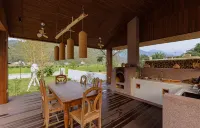 花築·青丘山野民宿