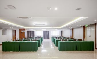 Chuncheng Yueshu Hotel (Victoria Wanyuecheng )