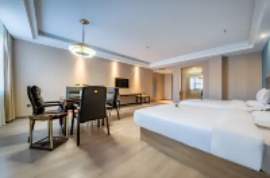 Yi Jia Hotel(Pingxiang Golden Triangle Branch)