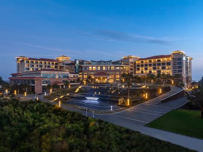 Days Hotel By Wyndham Fangchenggang Bailang Beach