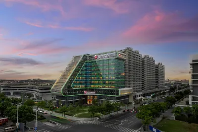 Manju Hotel Hotels near Orient Shopping Centre Ltd. (Donggang Branch)