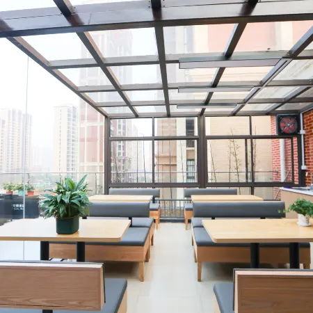 Yinglun Garden Hotel