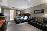 Rydges Armidale, an EVT hotel Hotels near University of New England