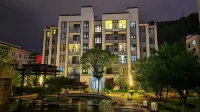Luoyang Elegant Aerial Garden Hotel (Laojunshan Scenic Area Branch)
