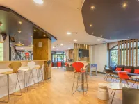馬賽拉瓦倫丁奧巴涅門B&B酒店 馬賽酒店