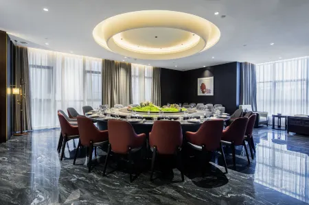 Xiayi County Greenland The QUBE Hotel Отели в г. Сяи